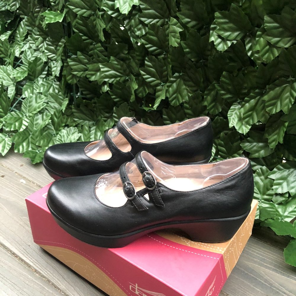 Dansko Josie Nappa Black Shoes Women's size 8